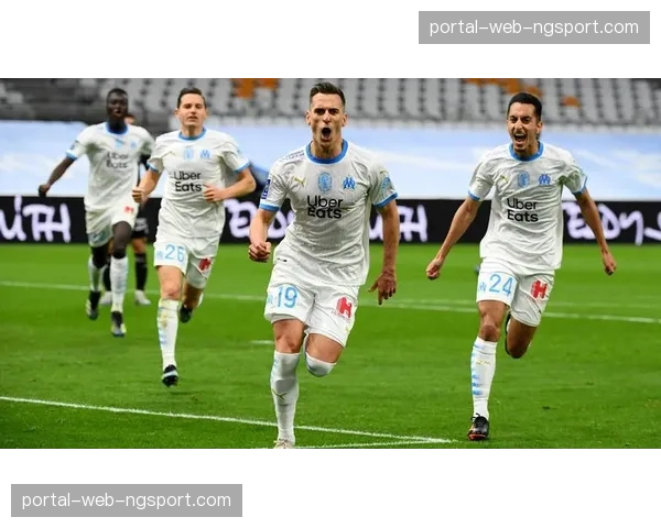 低位防守盛行：法甲保级球队战术趋同化现象分析